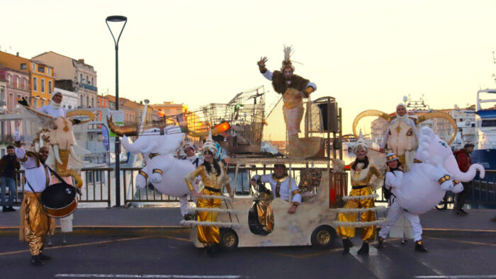 PACHY Y EL BAILE DE LOS ELEFANTES